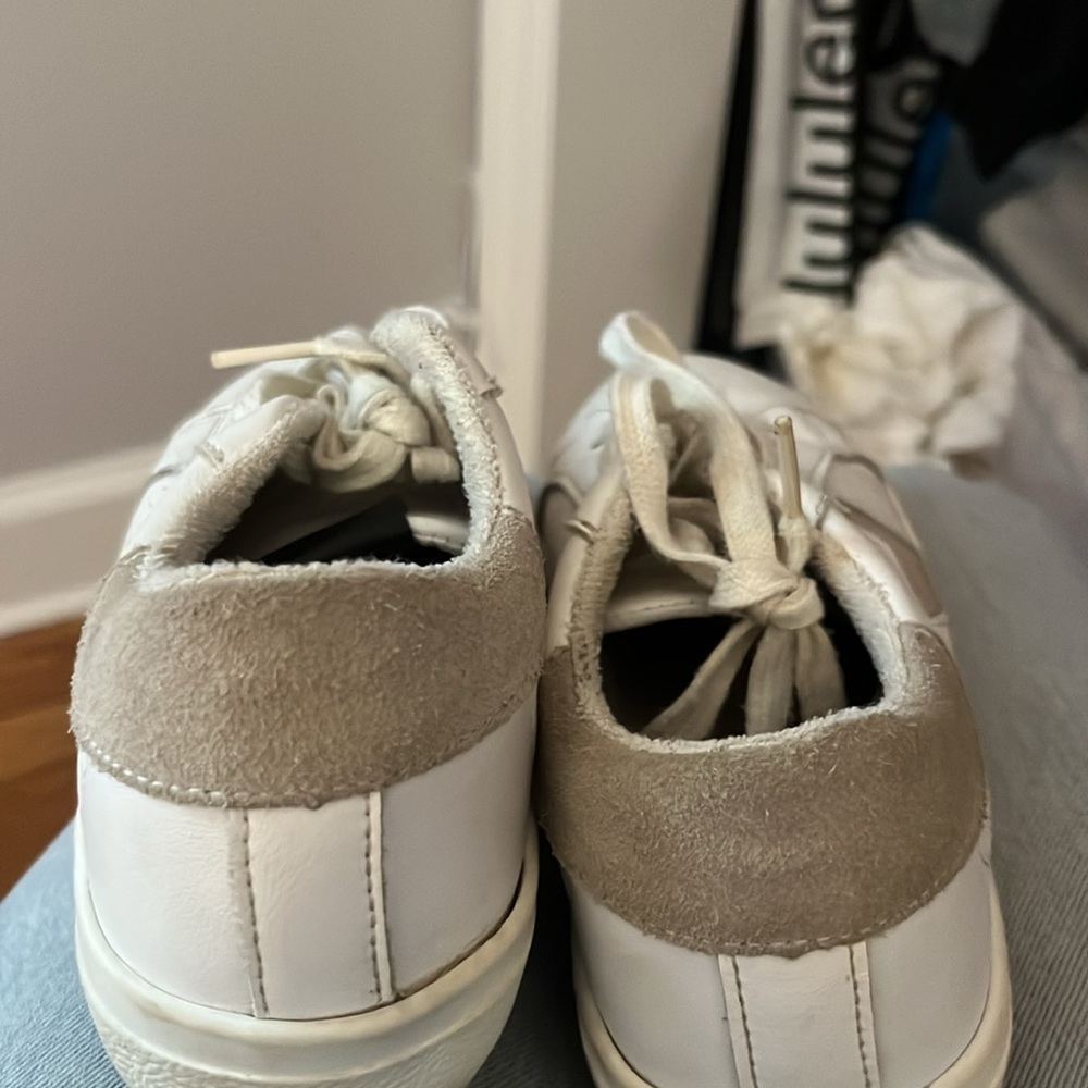 Steve Madden White Star Sneakers - Picture 2 of 6